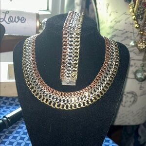 Mixed metals tri-Color Chain Necklace and Bracelet Set. Beautiful